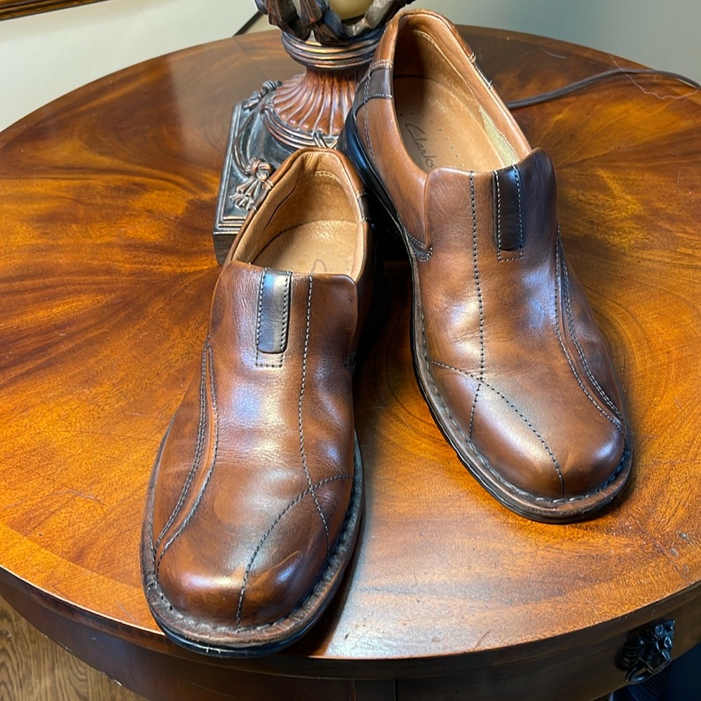 Clark’s Men Loafers 👞 size  10 1/2  M Brown - Picture 2 of 10